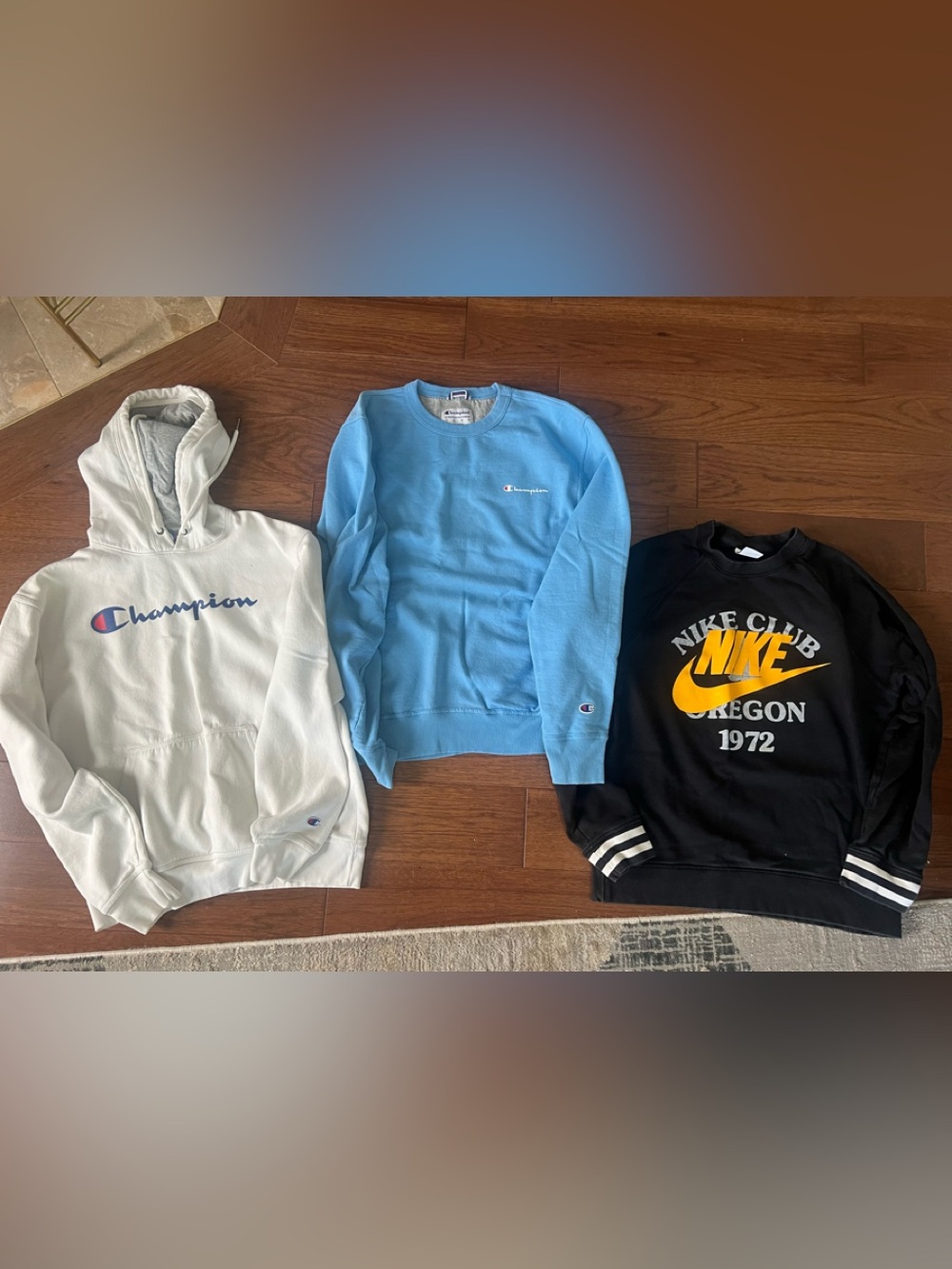 Mens Sweatshirts - Medium